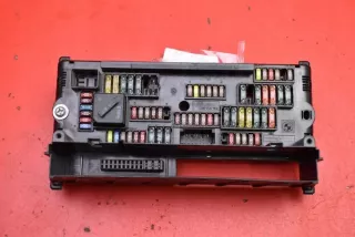 9210861 Блок предохранителей BMW 5 F10/F11/GT F07 Арт e11667888, вид 1