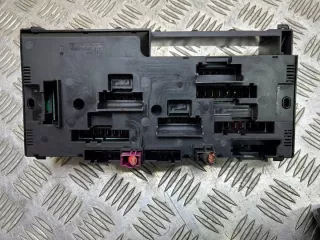 9234421 Блок предохранителей BMW 5 F10/F11/GT F07 Арт e11667850, вид 3