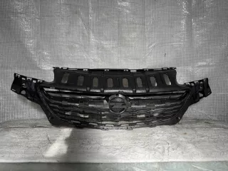 39003576 Решетка радиатора Opel Corsa E Арт e11662211, вид 1