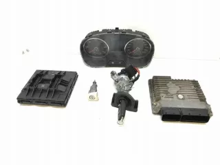 03L906023QH Блок управления двигателем Seat Toledo 4 Арт e11654996, вид 6