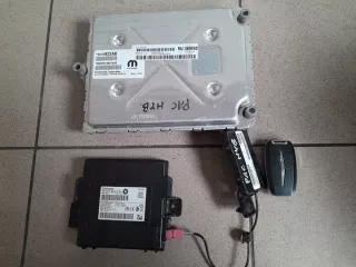 68330922AB P68330922AB P68330922 68330922 P68366862AA P68366862A 68366862AA 68366862A P68186558AA 68186558AA Блок управления двигателем Chrysler Pacifica 2016 Арт e11653396, вид 2