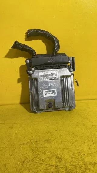 03L906022JM Блок управления двигателем Audi A4 B8 Арт e11628967, вид 1