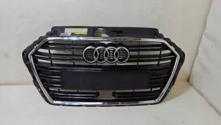 8U0853653H Решетка радиатора Audi Q3 1 Арт e11627807, вид 1