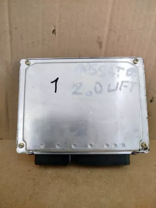 3B0907557R Блок управления двигателем Volkswagen Passat B5 Арт e11586061, вид 2
