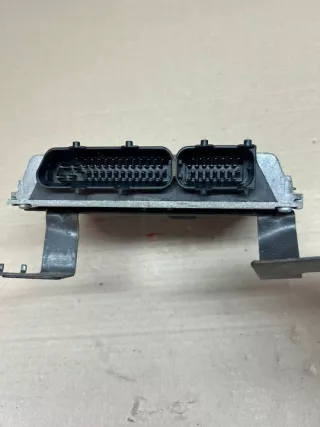 06A906019AM Блок управления двигателем Audi A3 8L Арт e11582346, вид 2