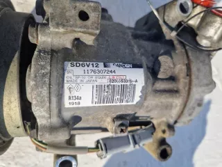 8200953359A Компрессор кондиционера Renault Clio 3 Арт e11580039, вид 4