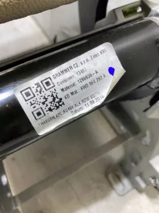 8W0864283A Подлокотник Audi A4 B9 Арт e11573835, вид 4