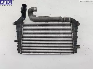 55353825 Радиатор интеркулера Opel Zafira B Арт 55011682, вид 1