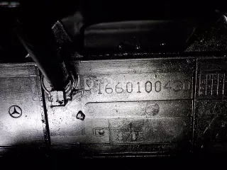 1660100430 Крышка головки блока (клапанная) Mercedes A W168 Арт AM52072041, вид 8