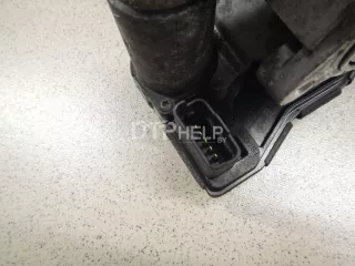 LR012598 Заслонка дроссельная электрическая Land Rover Freelander 2 Арт AM100503906, вид 3