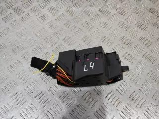 7L0941828A Блок предохранителей Porsche Panamera 970 Арт 110196, вид 3