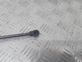 654707606R Амортизатор капота Renault Megane 4 Арт 104771, вид 3