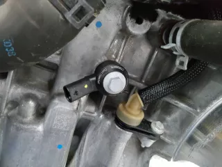 220608897R Датчик детонации Renault Kadjar Арт 104497