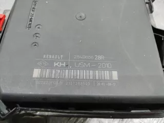 284B65628R Блок предохранителей Renault Scenic 3 Арт 104049, вид 2