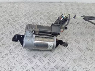 A0993200004 Компрессор пневмоподвески Mercedes C W205 Арт 102727, вид 3
