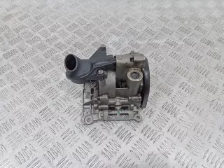 7823007 Насос масляный BMW 1 F20/F21 Арт 100551, вид 1