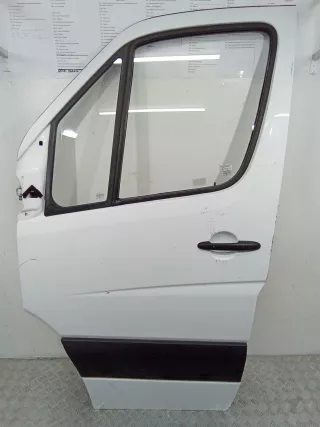  Дверь передняя левая Mercedes Sprinter W906 Арт 99876, вид 1