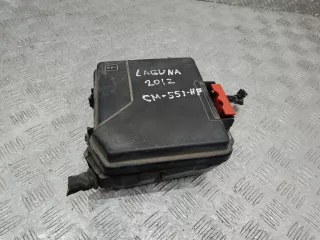 284B65636R Блок предохранителей Renault Laguna 3 Арт 96675