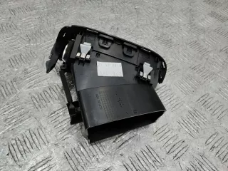 687501810R Дефлектор обдува салона Renault Megane 4 Арт 95311, вид 2