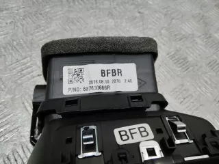 687600666R Дефлектор обдува салона Renault Megane 4 Арт 95309, вид 2