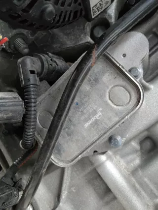 9815697880 Теплообменник масляного фильтра Peugeot 308 2 1.2л Арт 94624, вид 2