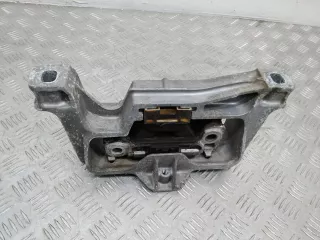 A2462402617 Подушка крепления двигателя Mercedes A W176 Арт 89745, вид 4