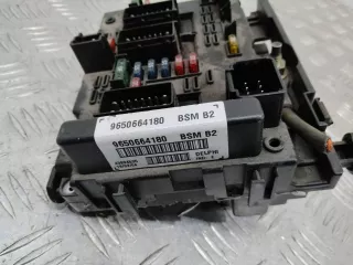 9650664180 Блок предохранителей Peugeot 307 Арт 89427, вид 2