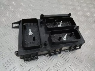 5DK008668 Блок предохранителей Opel Astra H Арт 82928, вид 4