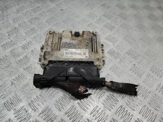 0281012549 Блок управления двигателем Opel Zafira B Арт 82183