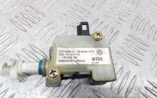 1K5959782 Активатор замка крышки топливного бака Volkswagen Jetta 5 Арт 2_67715, вид 2