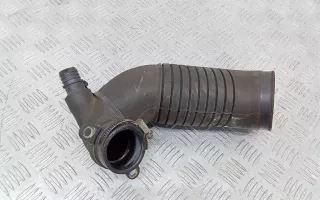 8D0129615 Патрубок интеркулера Volkswagen Passat B5 Арт 2_64655, вид 1