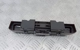 A9068701010 Кнопка аварийной сигнализации Mercedes Sprinter W906 Арт 2_62397, вид 4