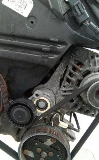 Кронштейн генератора Renault Clio 2 2003г.  - Фото 2