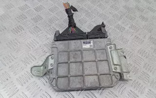 89661-0D310 Блок управления двигателем Toyota Yaris 2 Арт 2_45597, вид 1