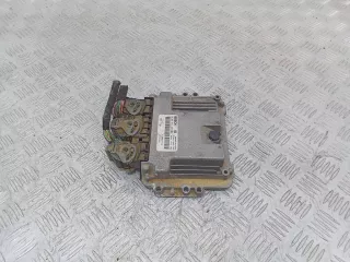 Блок управления двигателем Renault Laguna 2 2007г. 8200527713 - Фото 3