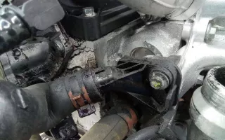 8200337841 Фланец (тройник) системы охлаждения Renault Megane 3 Арт 2_39269, вид 1