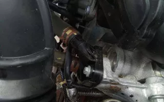 8200337841 Фланец (тройник) системы охлаждения Renault Modus Арт 2_39236, вид 3