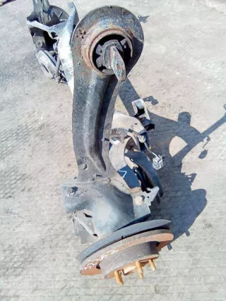  кулак задний левый Ford Focus 3 Арт 2_32363, вид 1