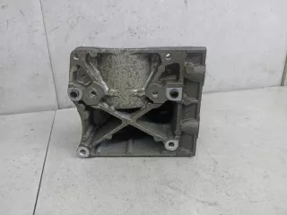 4M5Q19D624CC Кронштейн двигателя Ford Focus 2 restailing 1.6л Арт 17-65-112, вид 4