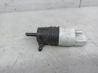 A0998660121 Насос (моторчик) омывателя стекла Mercedes C W205 Арт 1-4-7, вид 4