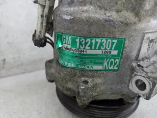 Компрессор кондиционера Opel Vectra C 2005г. 13217307 - Фото 6