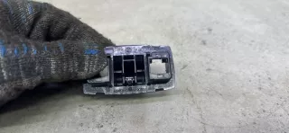 A2468100012 Крепление (крючок) солнцезащитного козырька Mercedes S W222 Арт 243-3-5, вид 4