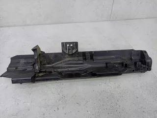 17107524914 Кронштейн радиатора BMW 3 E90/E91/E92/E93 Арт 31-6-22