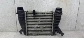 144618748 Интеркулер Renault Clio 3 Арт 30-56