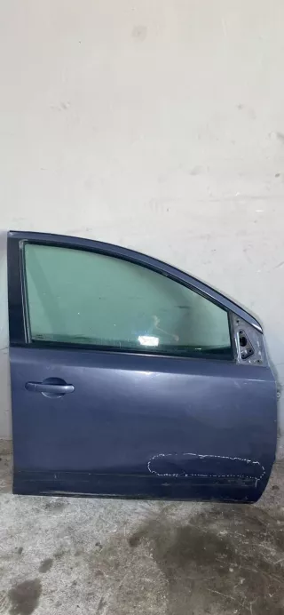 H01009U0M0 Дверь передняя правая Nissan Note E11 Арт 29-77, вид 1