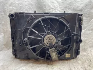 758165801 7581658 Радиатор (основной) BMW 3 E90/E91/E92/E93 Арт e10515896, вид 4