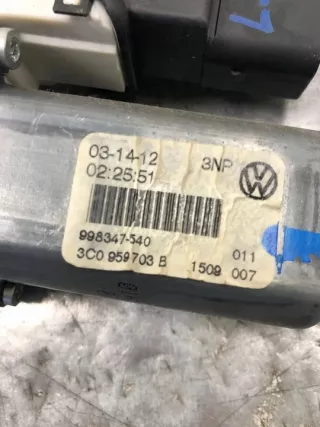 3C0959703B Моторчик стеклоподъемника Volkswagen Golf 6 Арт e10620754, вид 3