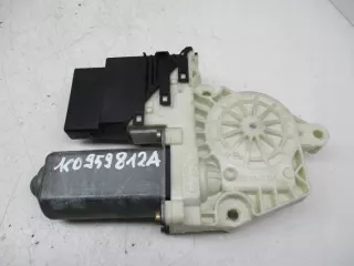 1C0959812A Моторчик стеклоподъемника Volkswagen Golf 4 Арт e10620826, вид 1