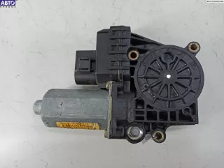 4B0959802E Моторчик стеклоподъемника передний правый Audi A6 C5 (S6,RS6) Арт 54409518, вид 1
