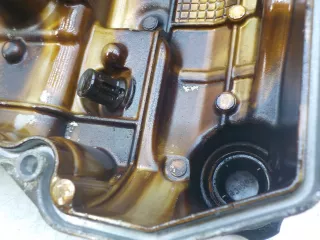 ZJ2010220 Крышка клапанная Mazda 3 BK Арт 770039, вид 5